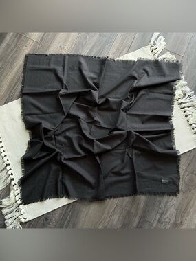 Lululemon Wool Silk Square Dark Grey Scarf